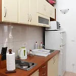 Apartment Mari Petrcane