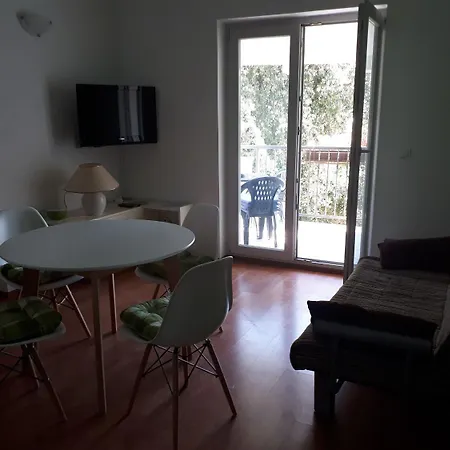 Mari * Petrčane