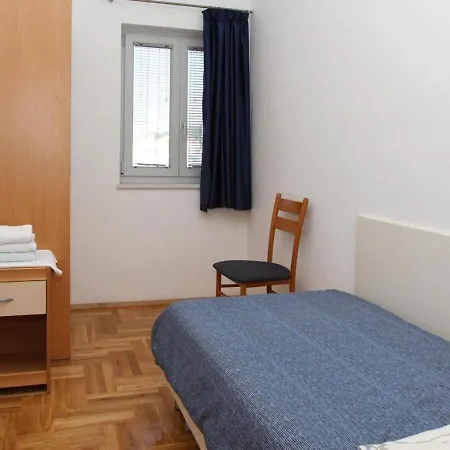 Mari Apartment